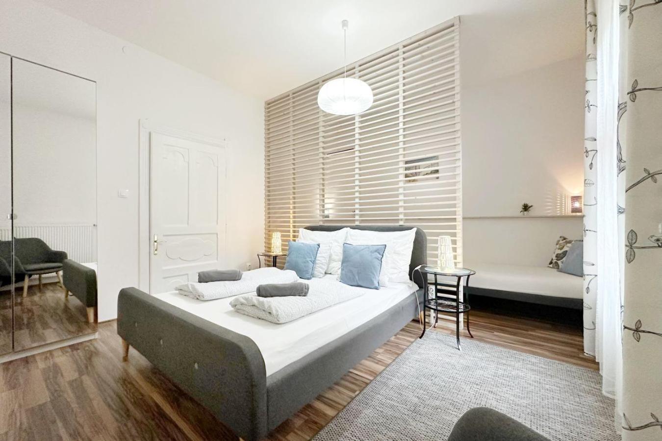 Dora Holiday House & Apartments Kestel Dış mekan fotoğraf