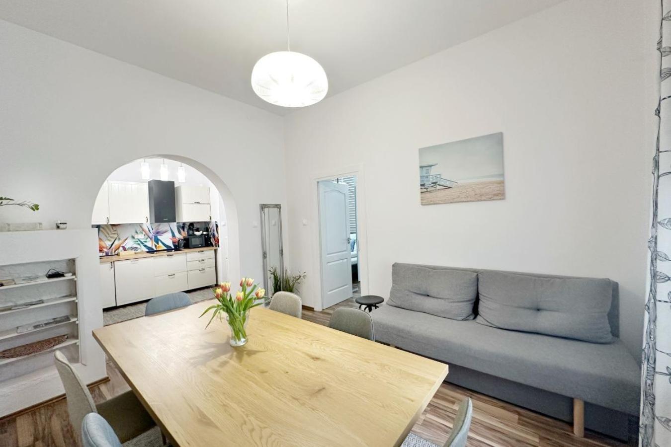 Dora Holiday House & Apartments Kestel Dış mekan fotoğraf